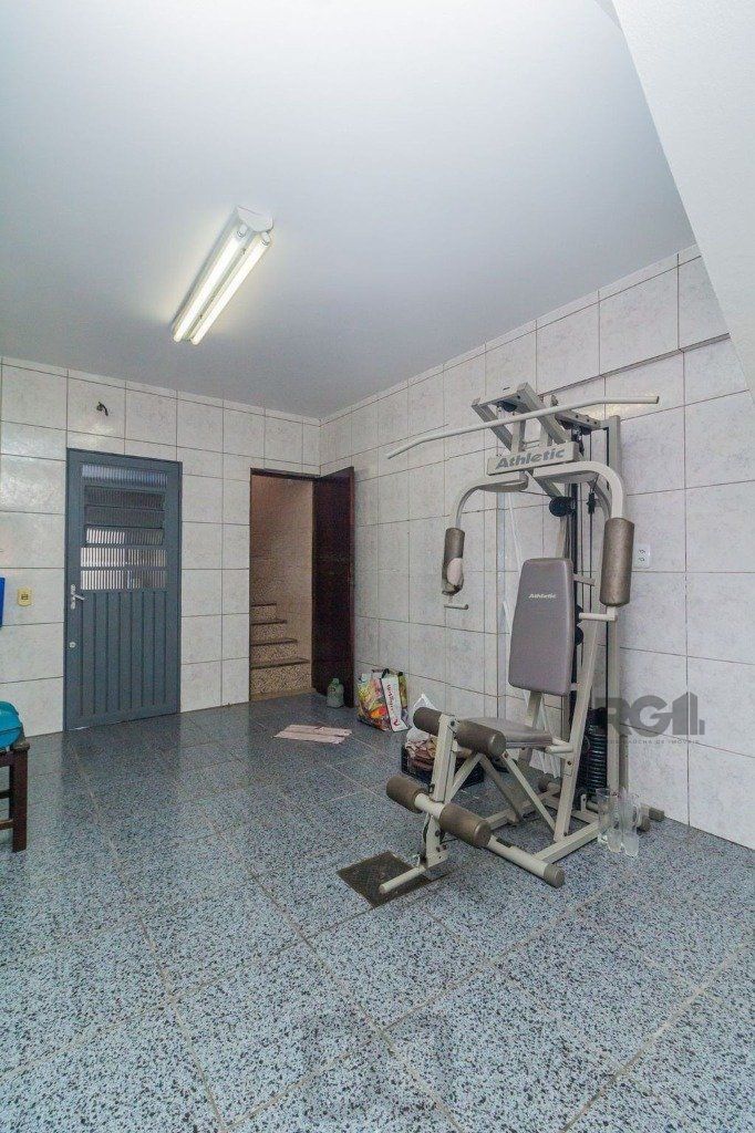 Casa de 4 dormitórios no bairro Sarandi — foto 28