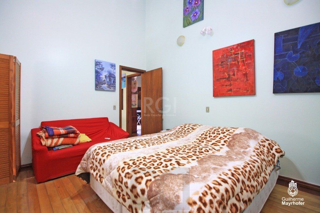 Casa para Venda - 240m², 4 dormitórios, sendo 3 suites, 6 vagas - Jardim Sabará — foto 10