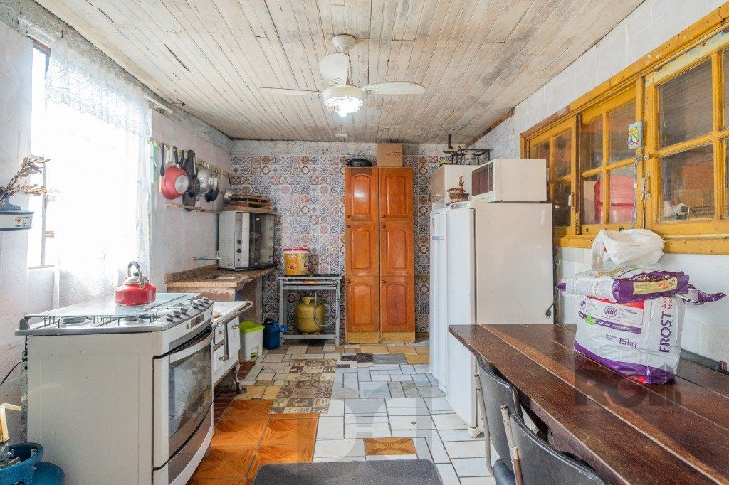 Casa de 2 Dormitório(s) Bairro Nonoai - Porto Alegre — foto 31