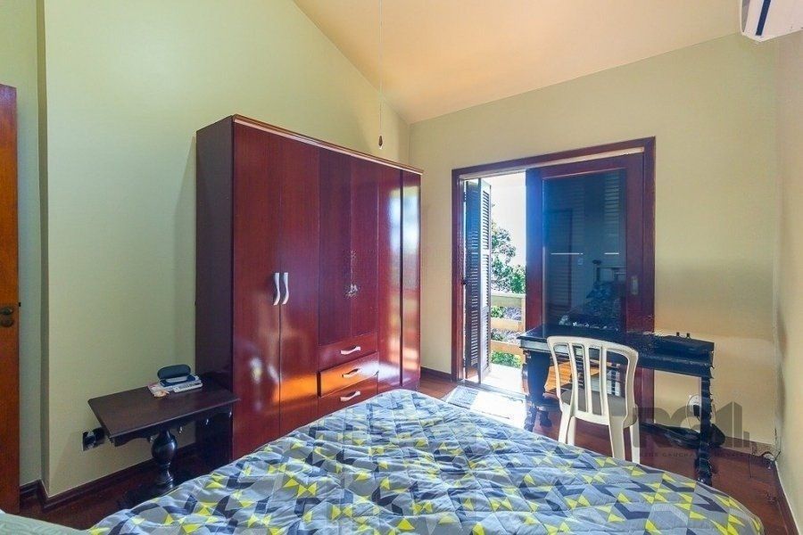 Casa 4 Dormitórios, piscina, bairro Teresópolis — foto 41