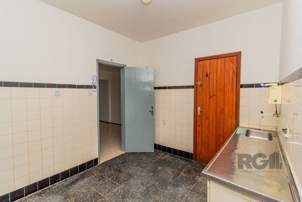Excelente apartamento de 92m² com 2 dormitórios no bairro Bom Fim. — foto 14