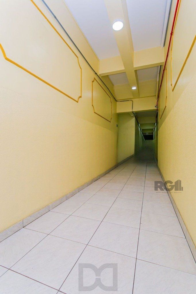 Apartamento 2 dormigtórios à venda Rua Teixeira de Freitas, Santo Antônio - Porto Alegre — foto 14
