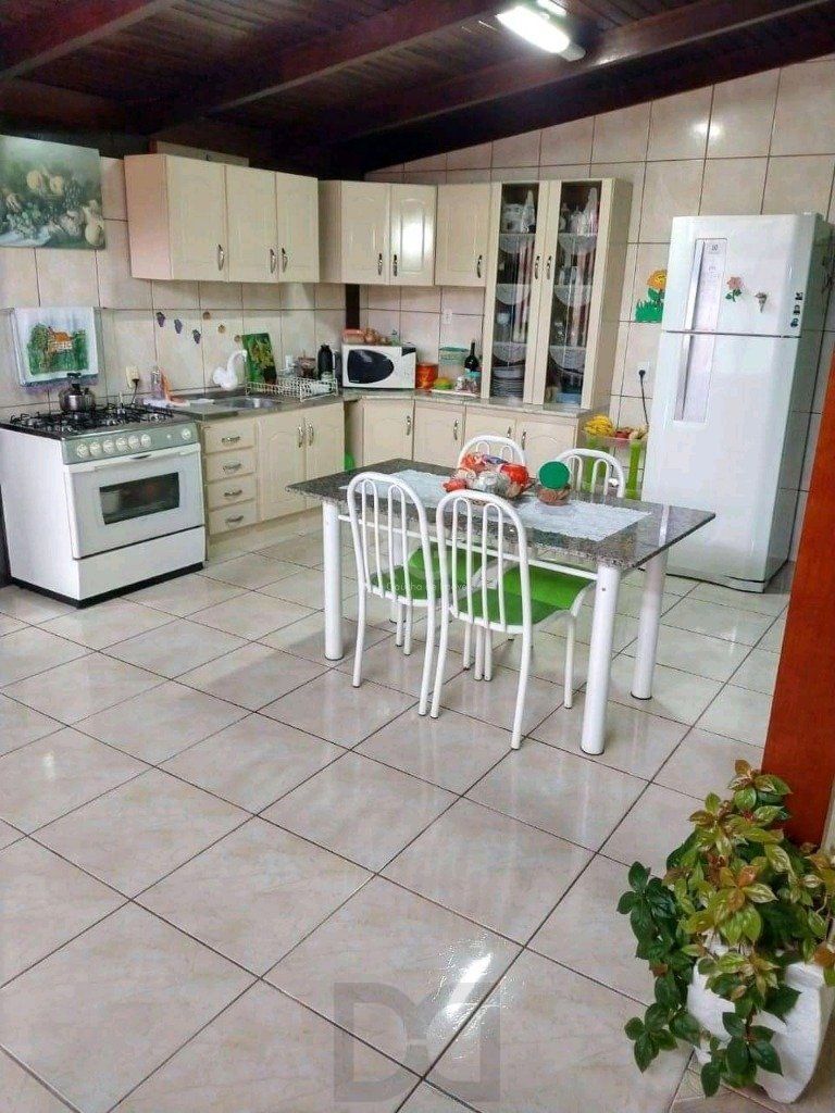 Casa para Venda - 320m², 4 dormitórios, 2 vagas - Vila Nova — foto 9