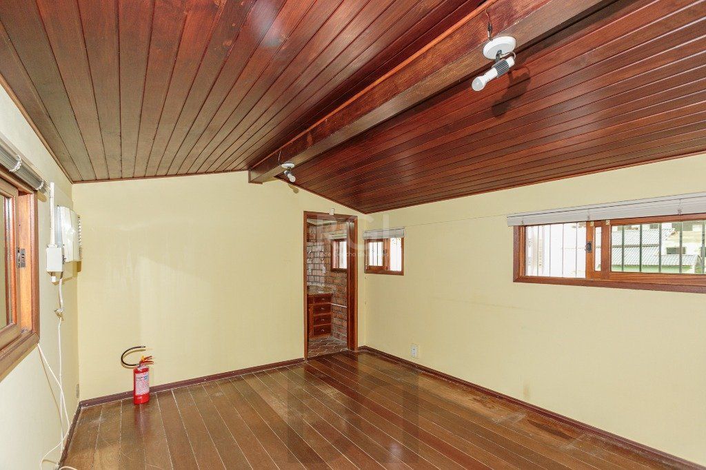 Casa 3 Dormitório(s) Bairro Teresópolis — foto 18