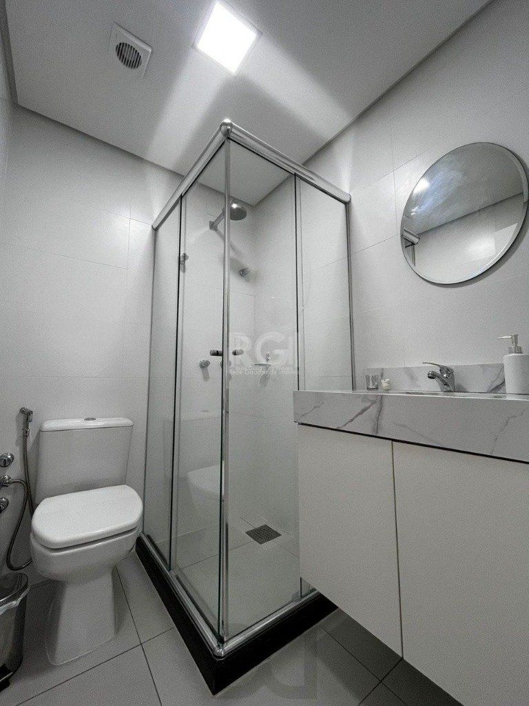 EXCELENTE APARTAMENTO COM 2 DORMITÓRIOS, 2 SUÍTES, 2 VAGAS DE GARAGEM. — foto 13