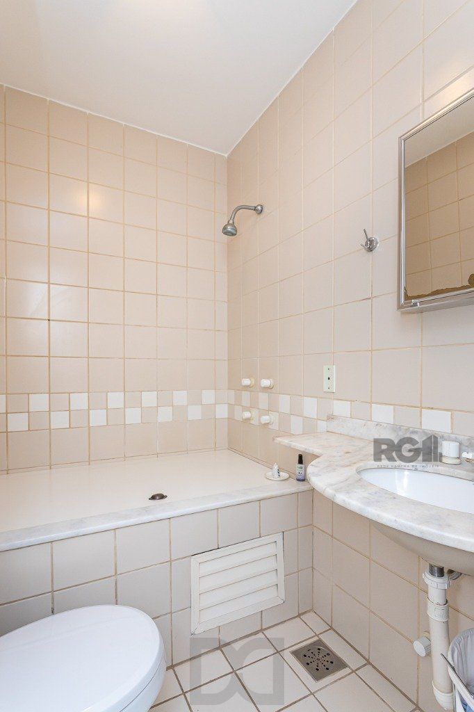 Casa em condomínio de 109m² - 3 dormitórios, 1 suíte e 1 vaga no bairro Teresópolis — foto 19