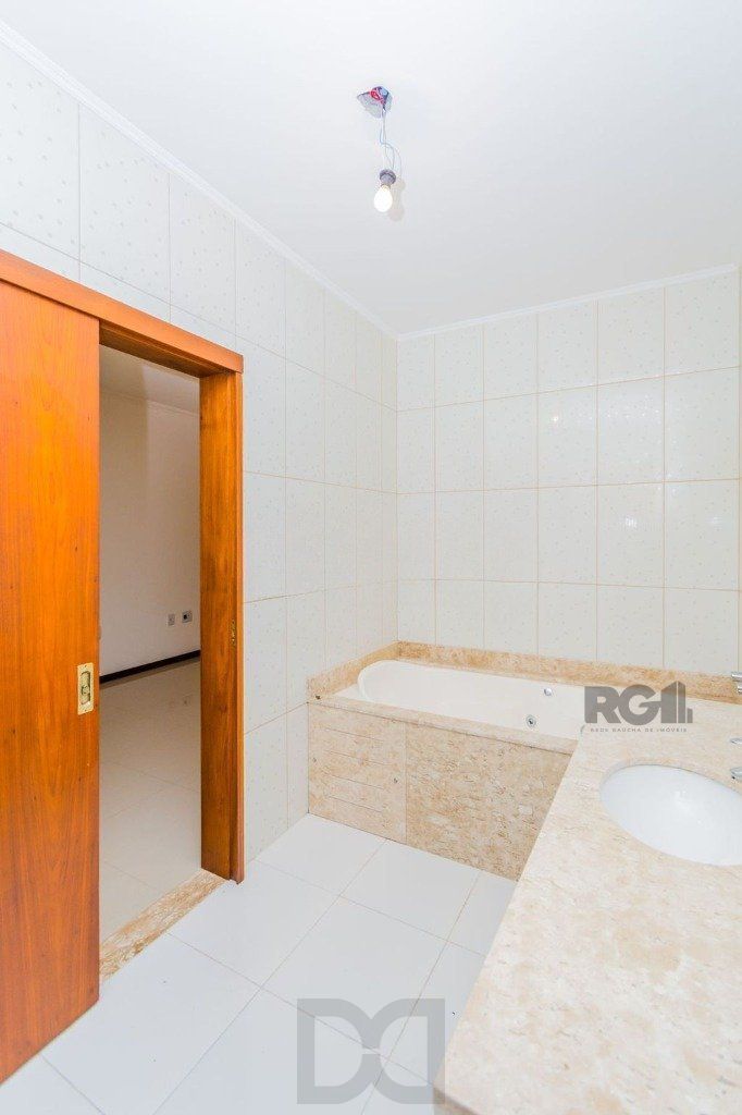 Casa 320m², 3 dormitórios, 3 vagas no bairro Jardim Itu — foto 12