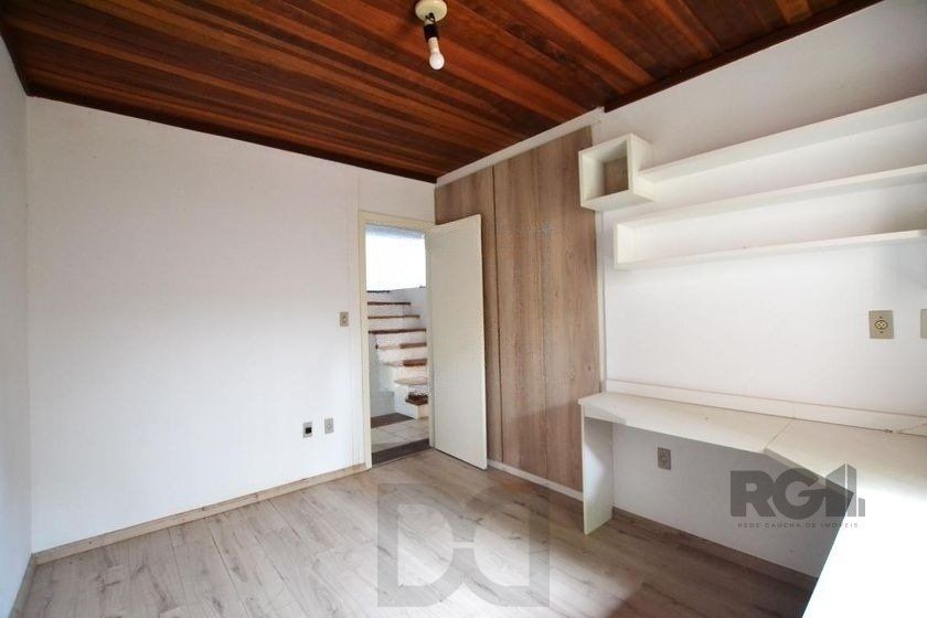 Casa de 200m² - 4 dormitórios, 4 vagas no bairro Espírito Santo — foto 16