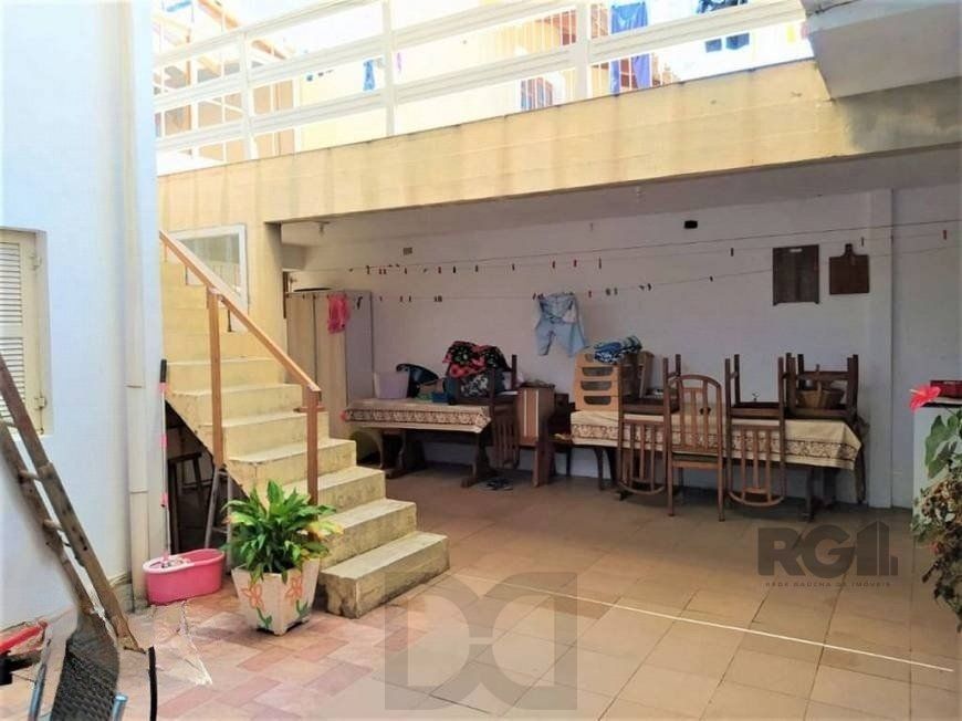 Casa de 4 dormitórios, bairro Espírito Santo — foto 7