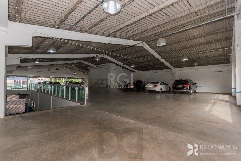 Prédio à venda 2236m² Avenida OTTO NIEMEYER, Tristeza, Porto Alegre. — foto 2