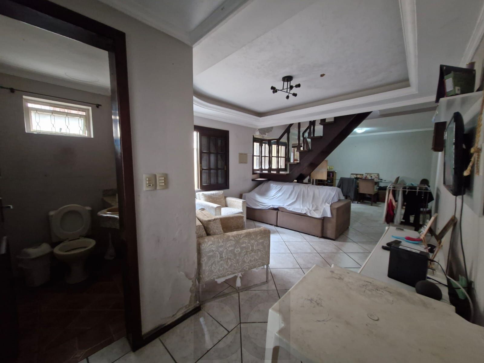 Casa de 3 dormitórios com piscina no bairro Teresópolis. — foto 25