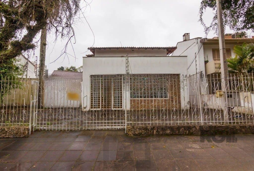 Casa 3 dormitórios no bairro Passo da Areia — foto 2