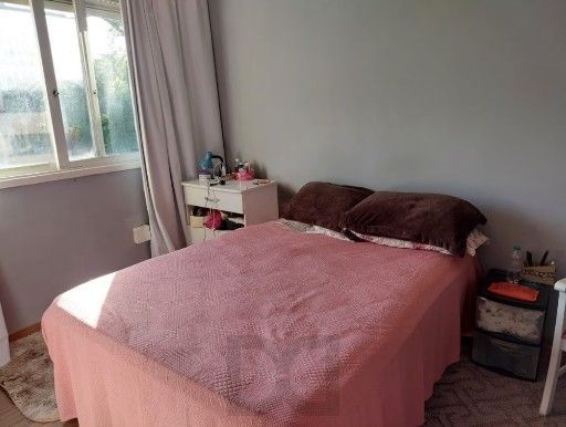 Apartamento de 2 dormitórios com sacada e 1 vaga de garagem no bairro Medianeira. — foto 6