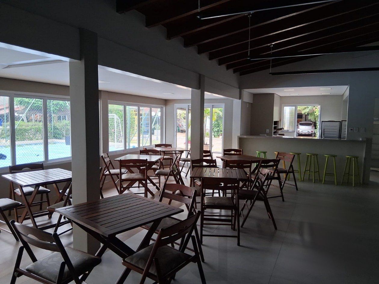 Casa em Condominio, 4 dormi. sendo 2 suítes, churrasqueira, lareira, 2 vagas — foto 43
