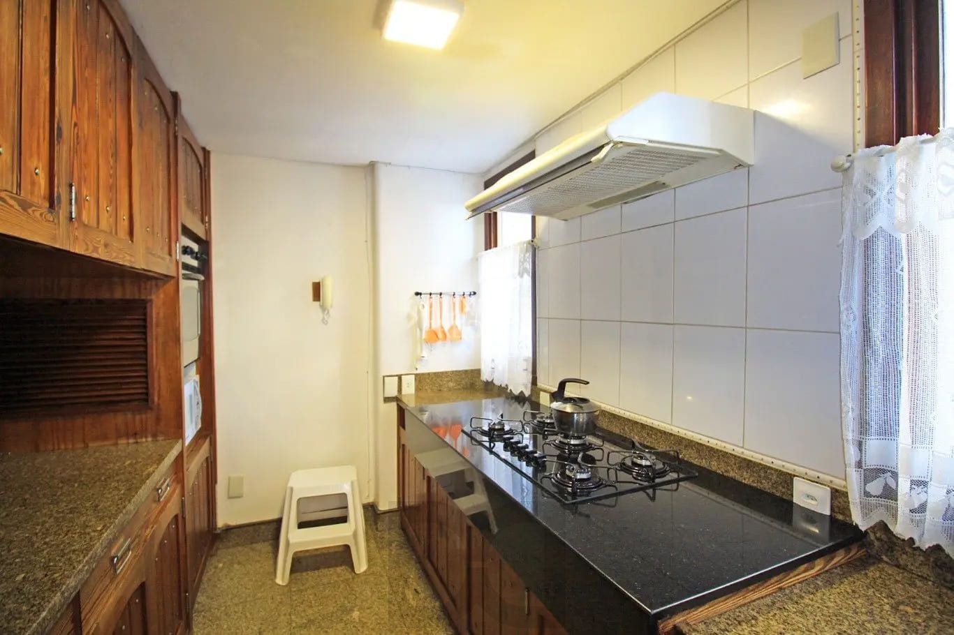 Apartamento Garden de 3 dormitórios à venda no Bairro Petrópolis. — foto 16