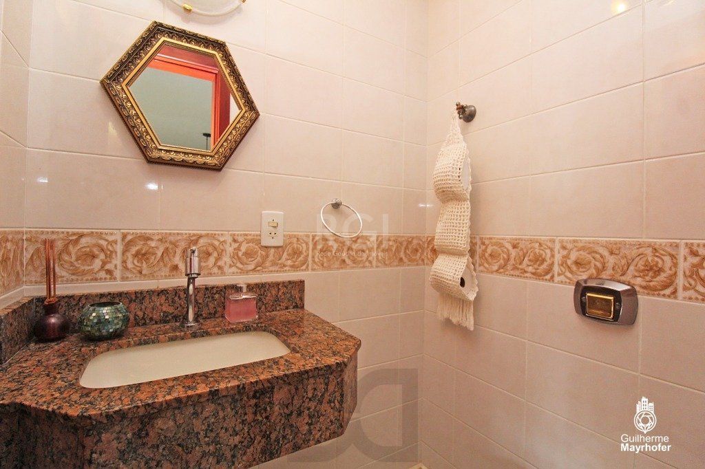 Casa Condominio para Venda - 324.7m², 3 dormitórios, sendo 1 suites, 4 vagas - Menino Deus — foto 9