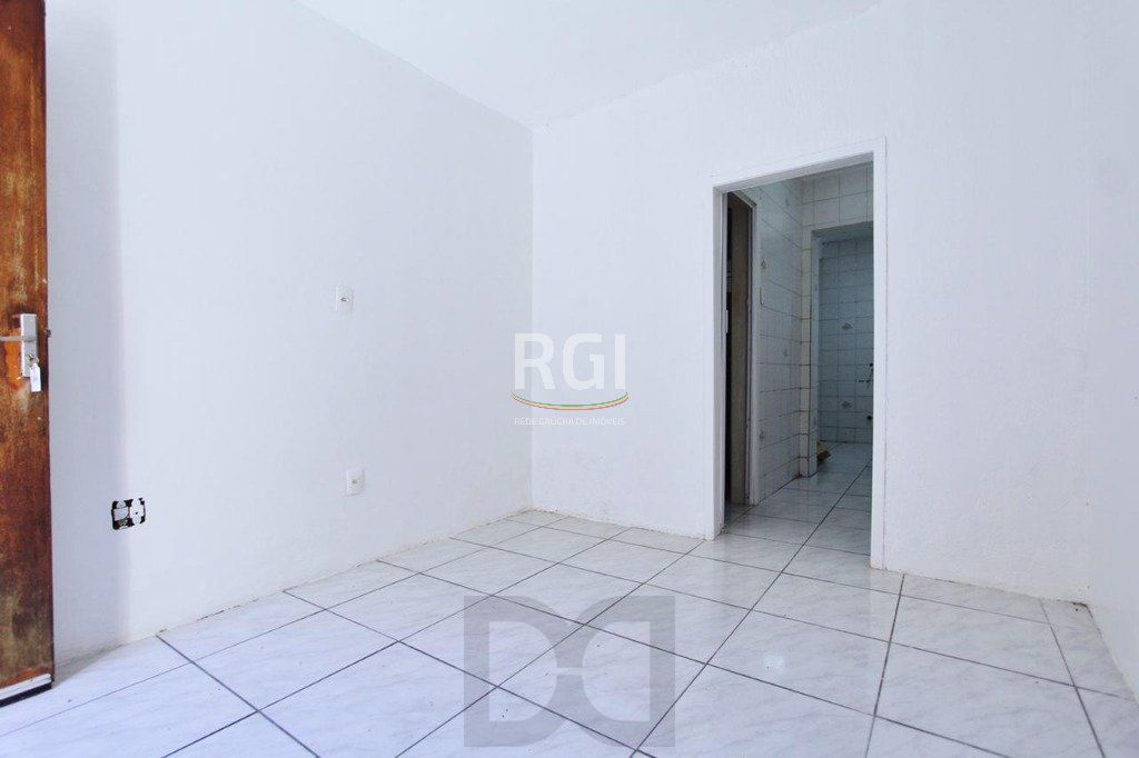 Sobrado para Venda - 70m², 2 dormitórios, Nonoai — foto 3