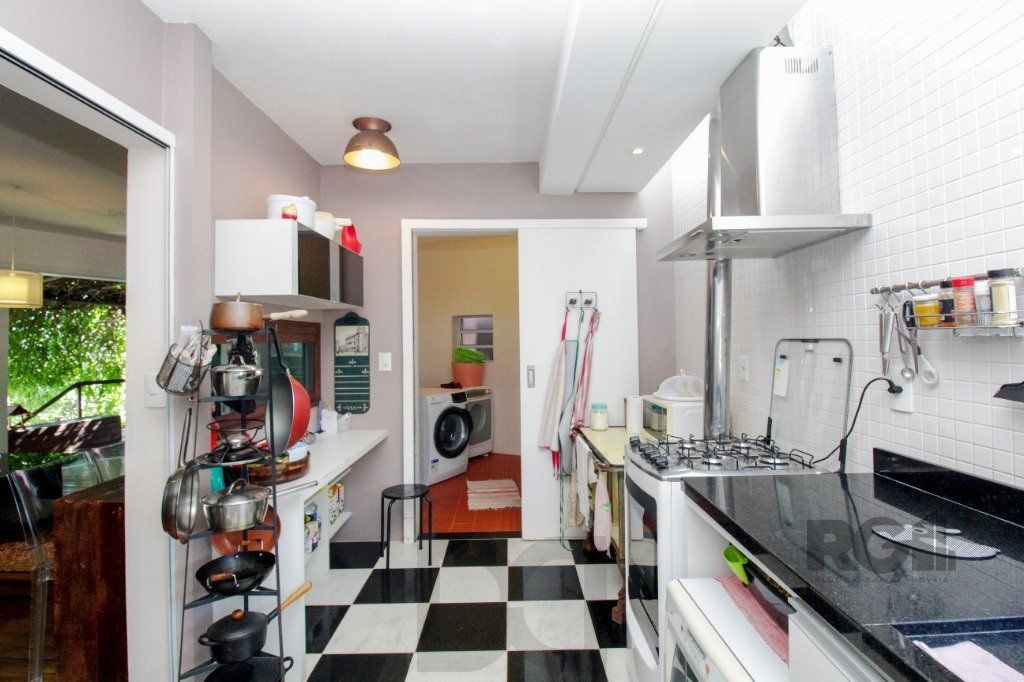 Casa 3 Dormitório(s) Bairro Teresópolis — foto 9