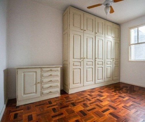 apartamento amplo e bem localizado de 2 dormitórios+dependência — foto 14