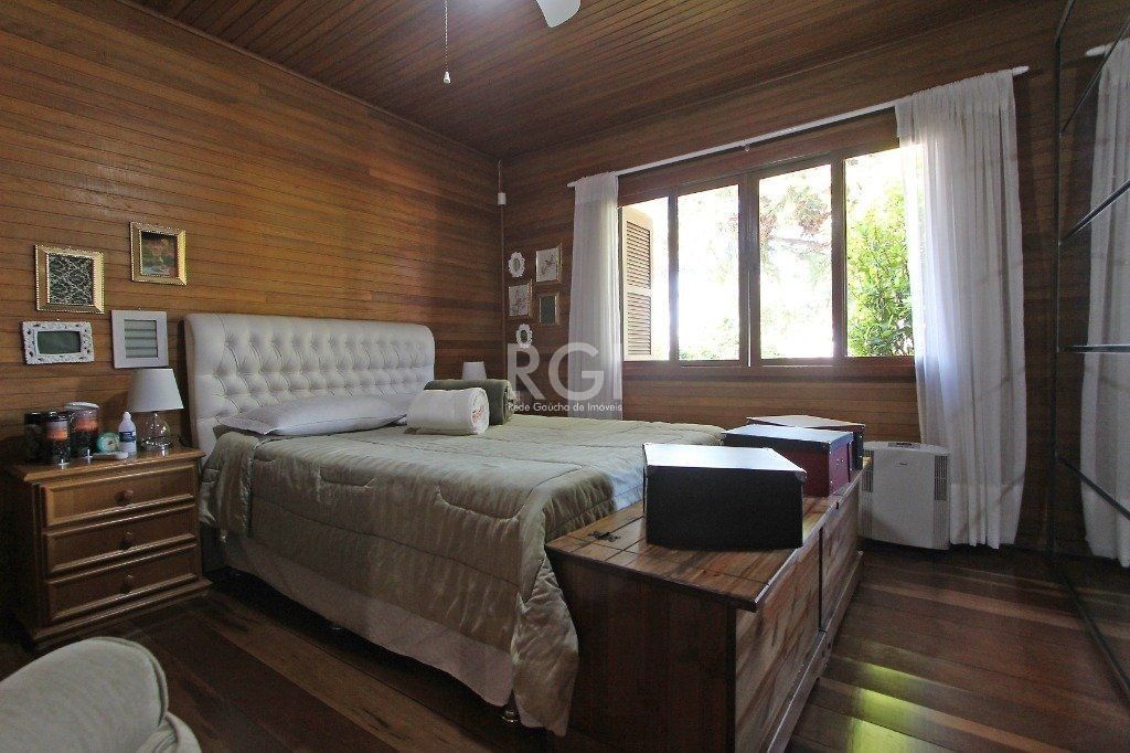 Casa para Venda - 205m², 2 dormitórios, sendo 1 suites, 4 vagas - Cristal — foto 16
