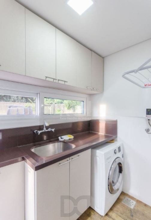 Casa para Venda - 315m², 3 dormitórios, sendo 1 suites, 2 vagas - Teresópolis — foto 63