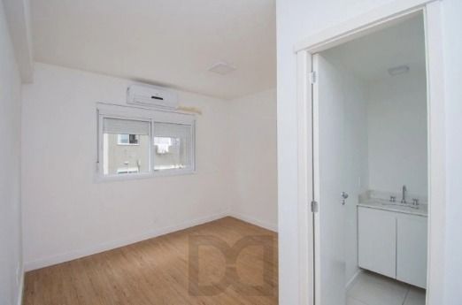 Apartamento com 3 quartos e 75m² à venda em Jardim Carvalho, Porto Alegre. — foto 8