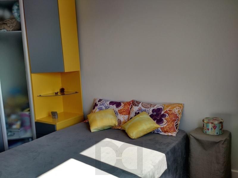 Casa para Venda - 217m², 3 dormitórios, sendo 1 suites, 3 vagas - Teresópolis — foto 23