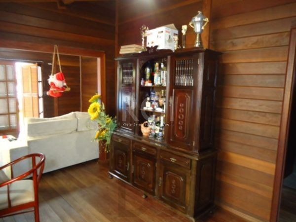 Casa para Venda - 110m², 3 dormitórios, sendo 1 suites, 3 vagas - Nonoai — foto 3