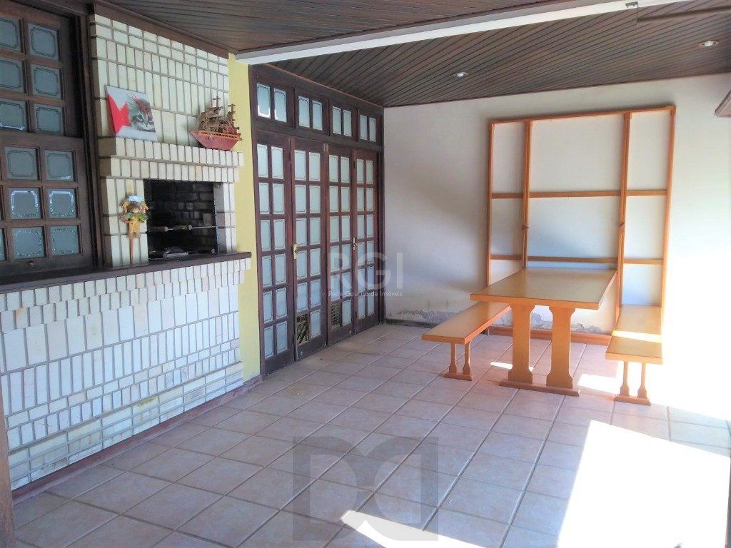 Casa para Venda - 219m², 3 dormitórios, sendo 1 suites, 4 vagas - Menino Deus — foto 19