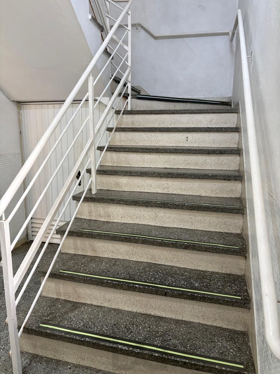 Sala comercial 26,06m² no bairro Tristeza! — foto 14
