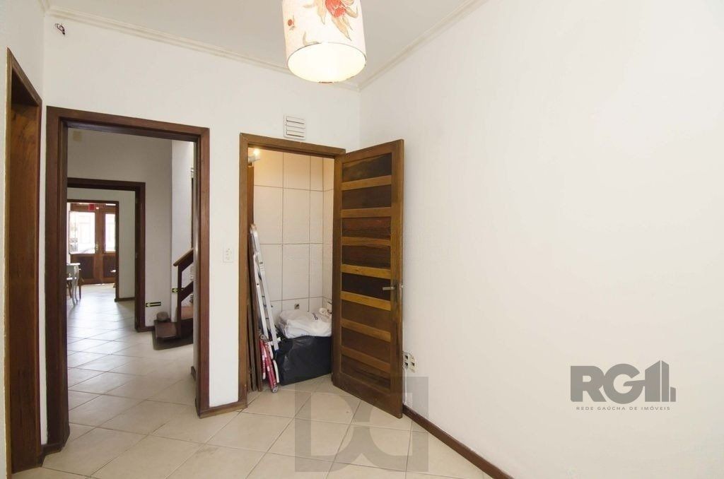 Excelente casa de 116m² com 2 dormitórios no bairro Cidade Baixa. — foto 17