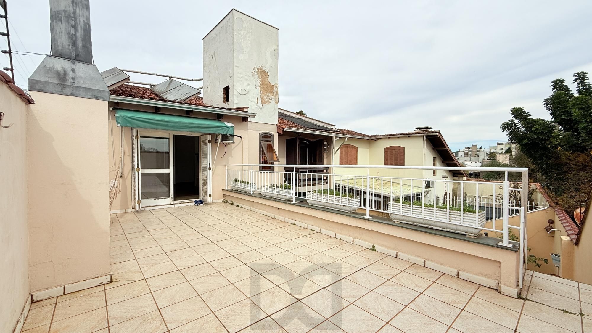 Casa para Venda - 260m², 4 dormitórios, sendo 1 suites, 4 vagas - Nonoai — foto 50