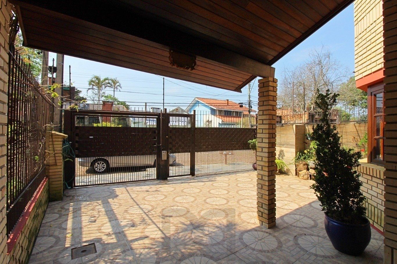 Casa de 3 dormitórios a venda no bairro Guarujá, Porto Alegre — foto 19