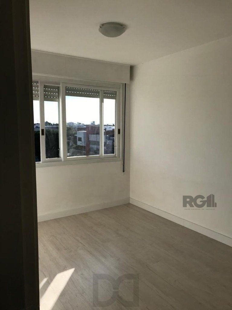 Apartamento 58m² - 2 dormitórios e 1 vaga no bairro Santa Maria Goretti — foto 9