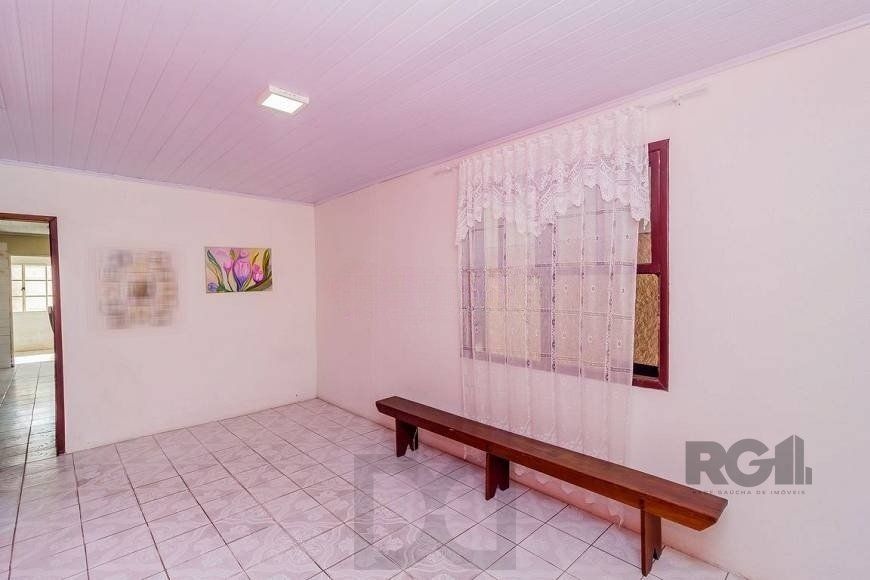 Excelente casa de 70m² com 3 dormitórios no bairro Sarandi. — foto 4