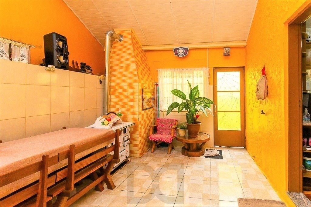 Casa para Venda - 148m², 2 dormitórios, 1 vaga - Partenon — foto 13