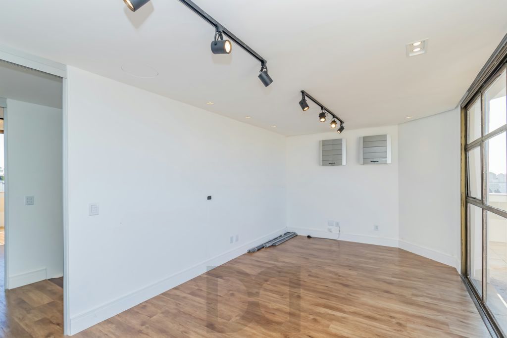 Sala / Conjunto Comercial à venda no Bairro Moinhos de Vento - Porto Alegre — foto 14