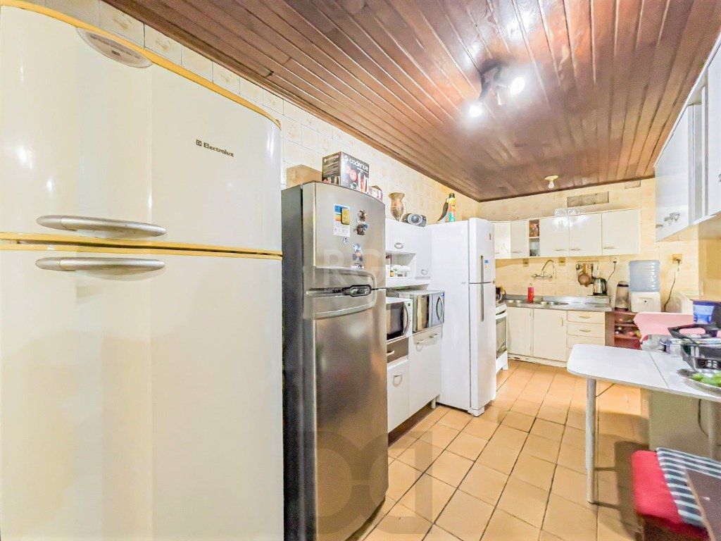 Casa para Venda - 212m², 3 dormitórios, 3 vagas - Azenha — foto 12