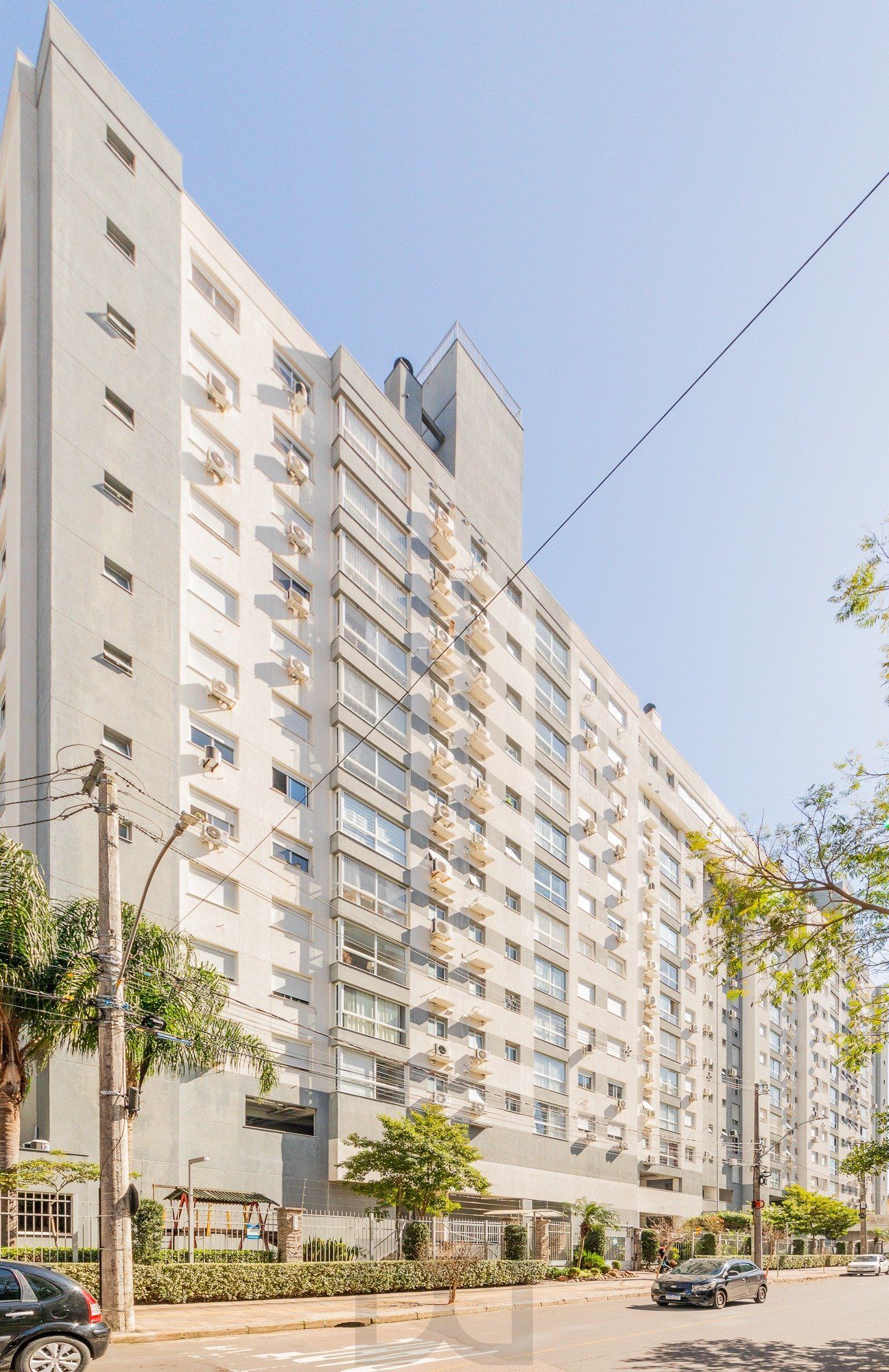 Apartamento com 3 quartos e 79m² à venda em Passo da Areia - Rua Bezerra De Menezes, Passo Da Areia, Porto Alegre — foto 43