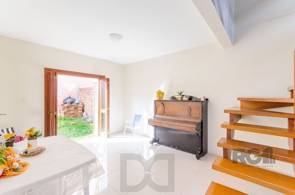 Casa em Condomínio, 166m² - 3 dormitórios, 2 vagas no bairro Guarujá — foto 4