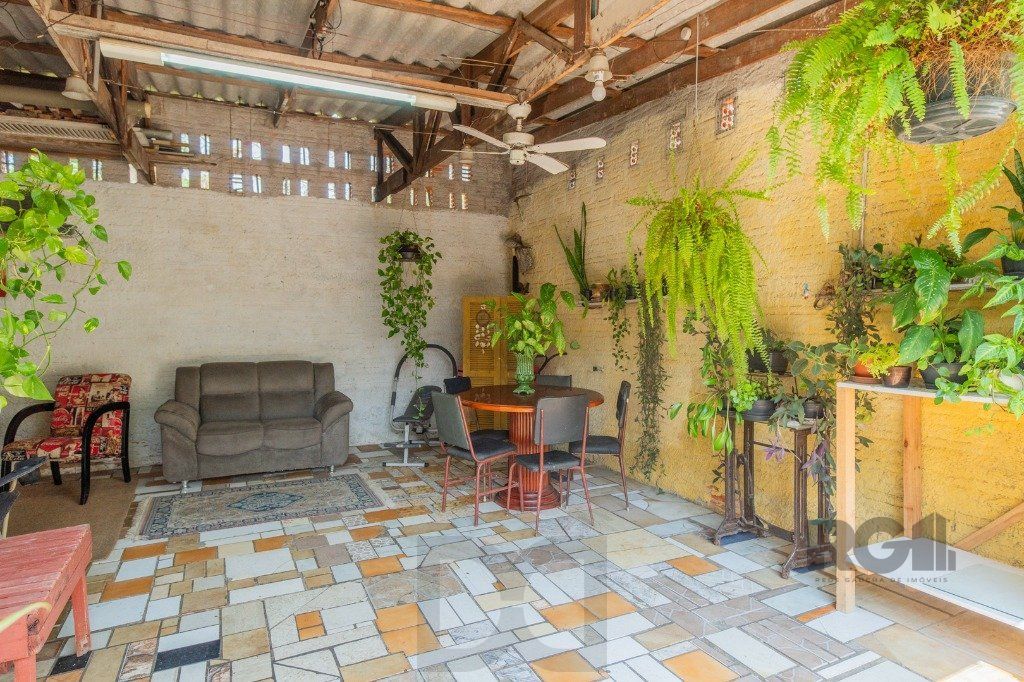 Casa de 2 Dormitório(s) Bairro Nonoai - Porto Alegre — foto 27