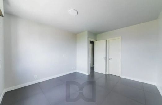 Apartamento com 3 dormitórios  na Zona Sul de Porto Alegre RS. — foto 6
