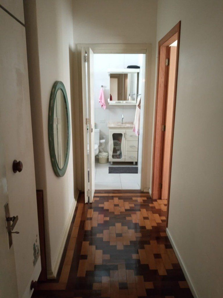 Casa para Venda - 384m², 3 dormitórios, sendo 1 suites, 3 vagas - Teresópolis — foto 24