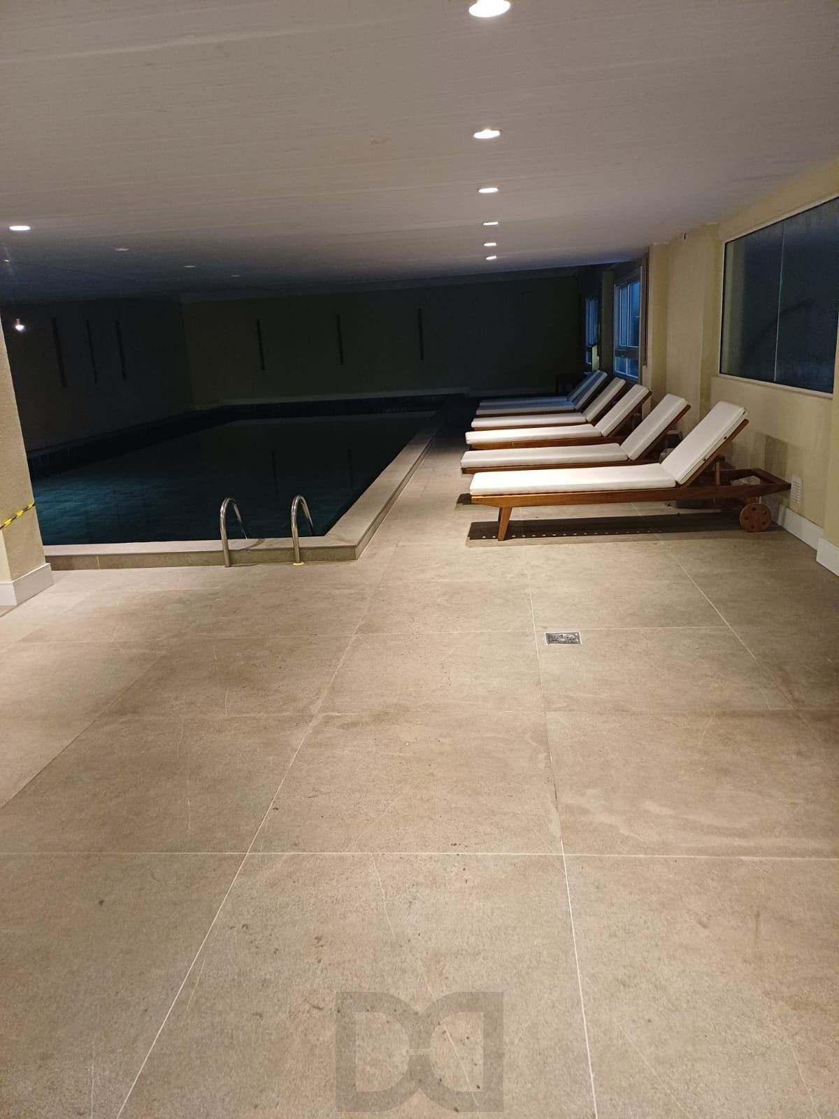 Amplo apartamento de 3 dormitórios com infra completa — foto 9