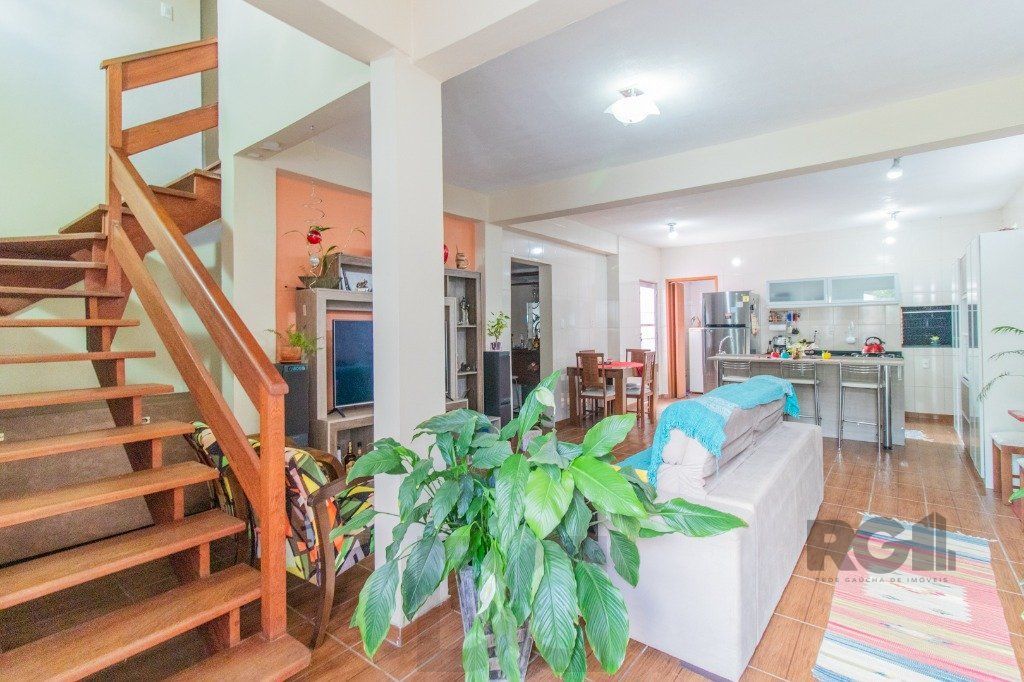 Casa com 3 dormitórios e 3 vagas no bairro Santa Tereza — foto 5
