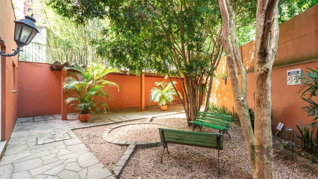 Casa em condomínio de 109m² - 3 dormitórios, 1 suíte e 1 vaga no bairro Teresópolis — foto 38