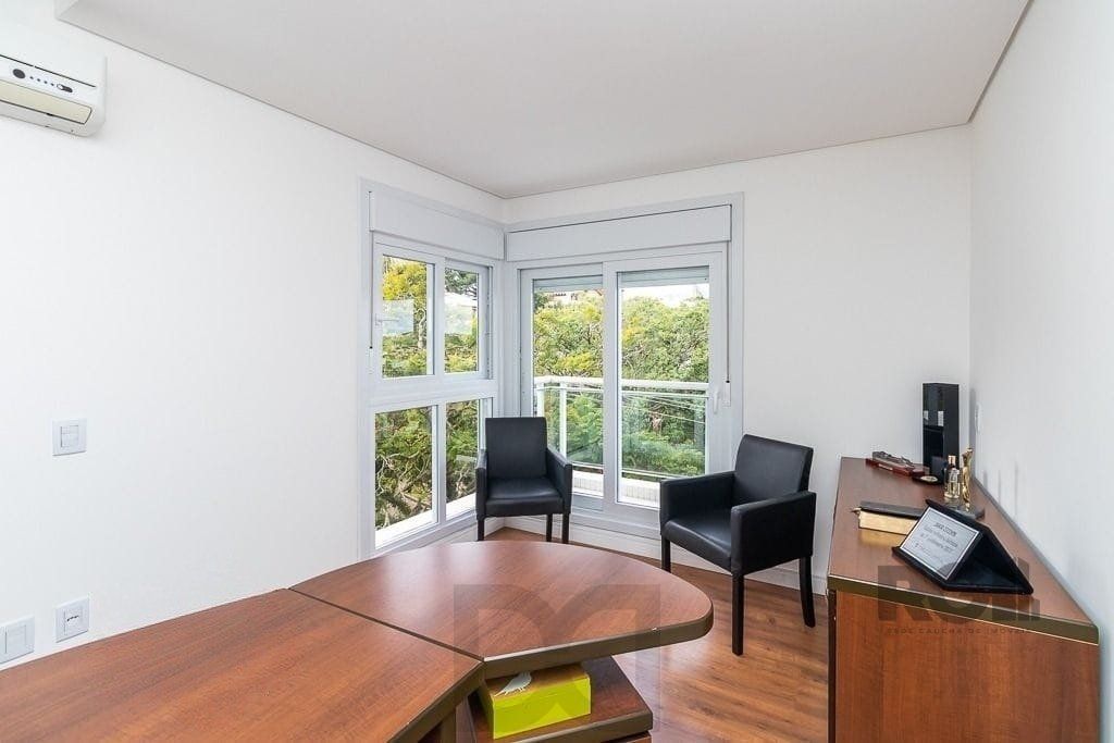 Excelente cobertura de 238m² com 3 dormitórios e 2 vagas. — foto 10
