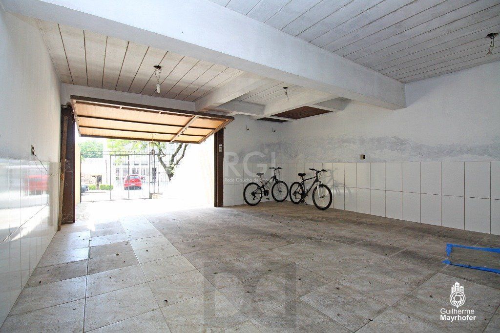 Casa para Venda - 354.24m², 3 dormitórios, sendo 1 suites, 3 vagas - Bom Jesus — foto 47