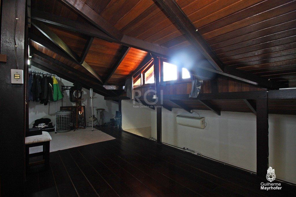 Casa para Venda - 354.24m², 3 dormitórios, sendo 1 suites, 3 vagas - Bom Jesus — foto 41
