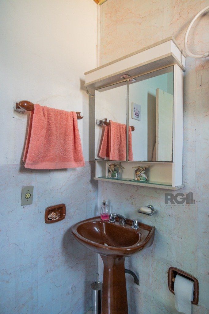 Casa de 2 Dormitório(s) Bairro Nonoai - Porto Alegre — foto 23
